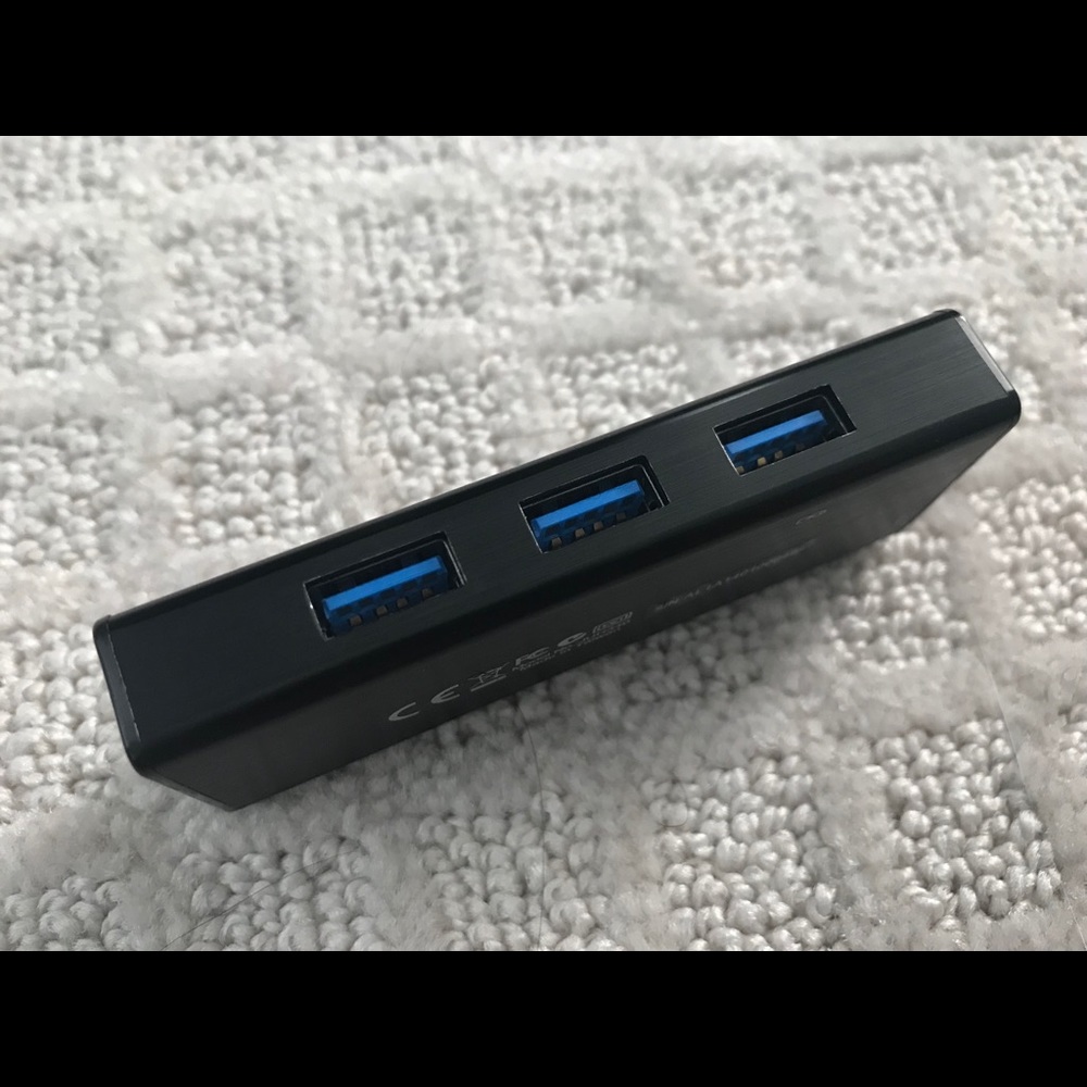 j5Create USB 3.0 Mini Dock - Picture 4 of 7